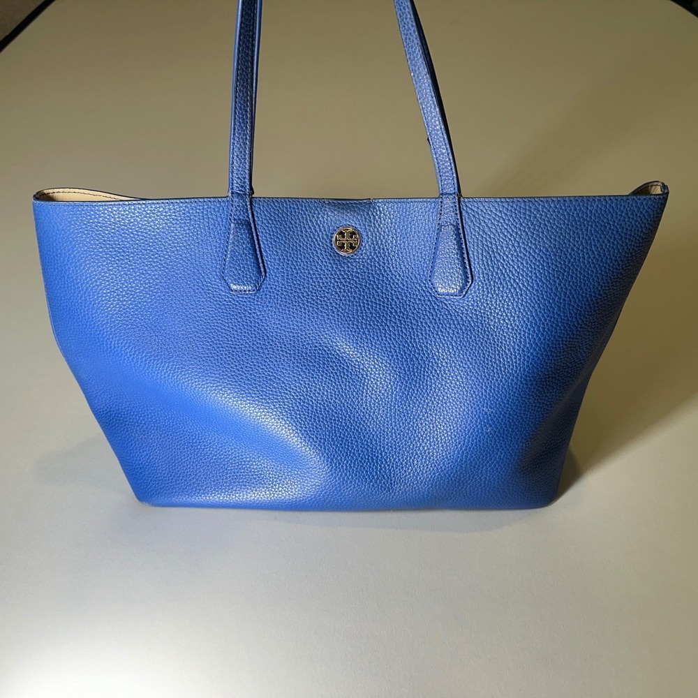 Tory Burch Perry Tote Bag Blue Pebbled Leather Large Gold Logo Medallion Classic